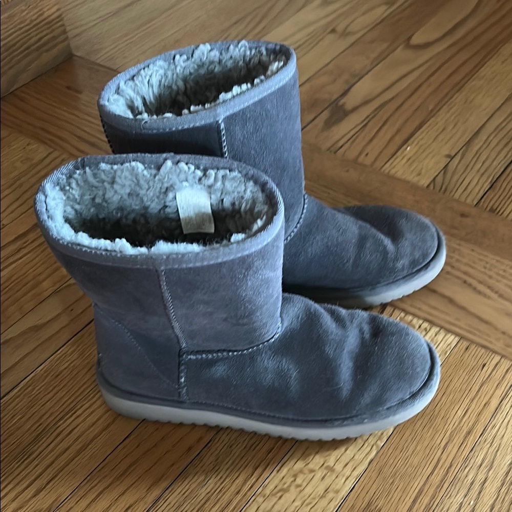 Koolaburra Charcoal Suede Boots with Plush Lining. Size 8.  Gently worn.